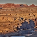 Utah, ř. Colorado,severně od Lake Powell